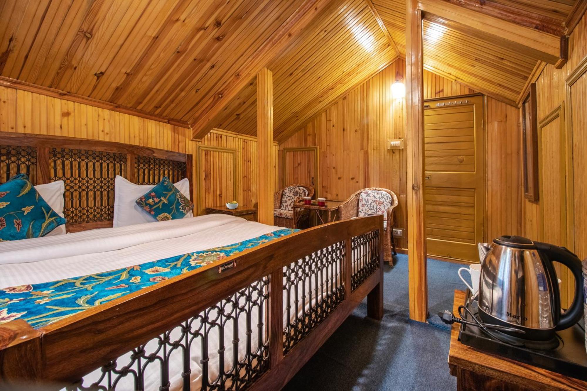 Hotel Little Silver Pahalgām 외부 사진