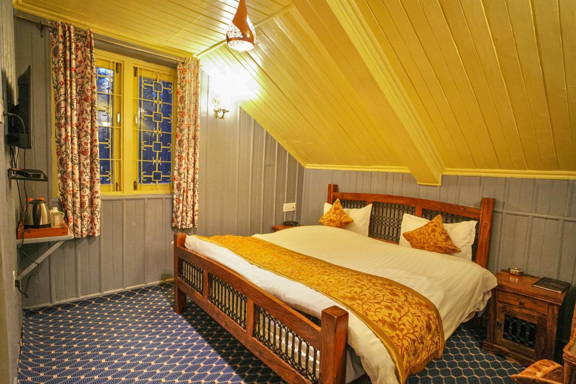 Hotel Little Silver Pahalgām 외부 사진