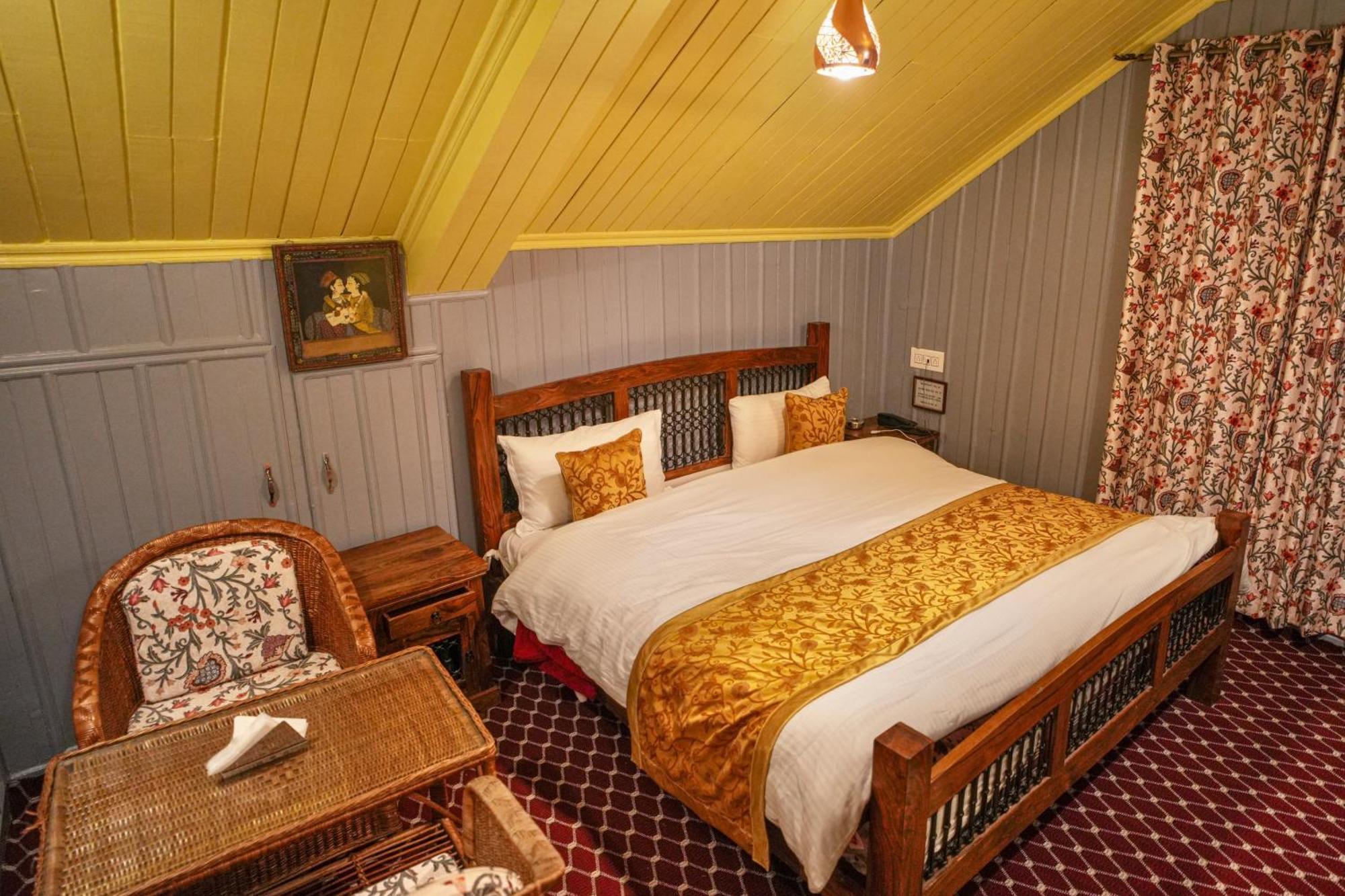 Hotel Little Silver Pahalgām 외부 사진